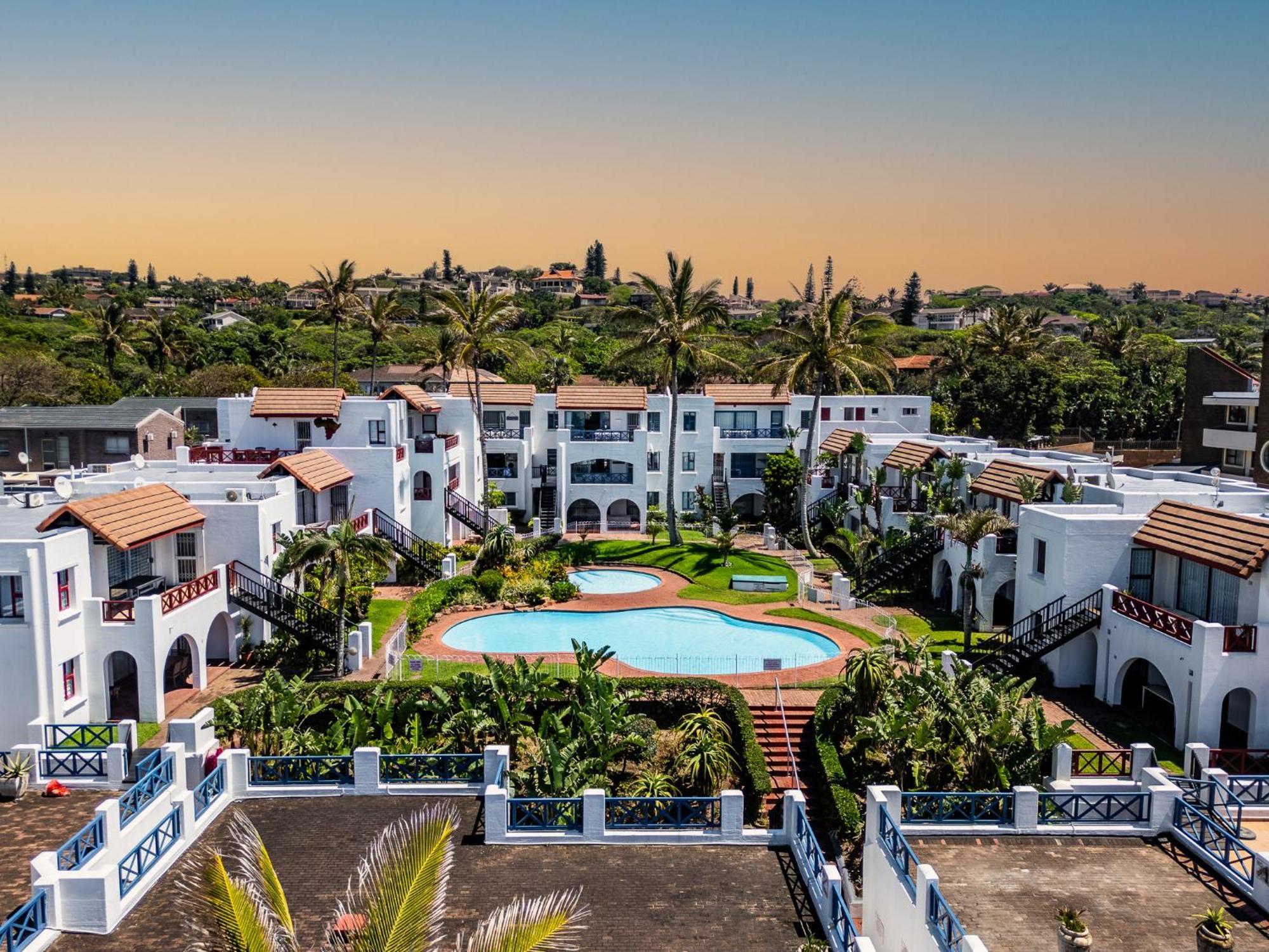 Le Paradis, Self-Catering Beachfront Apartments Ballito Esterno foto
