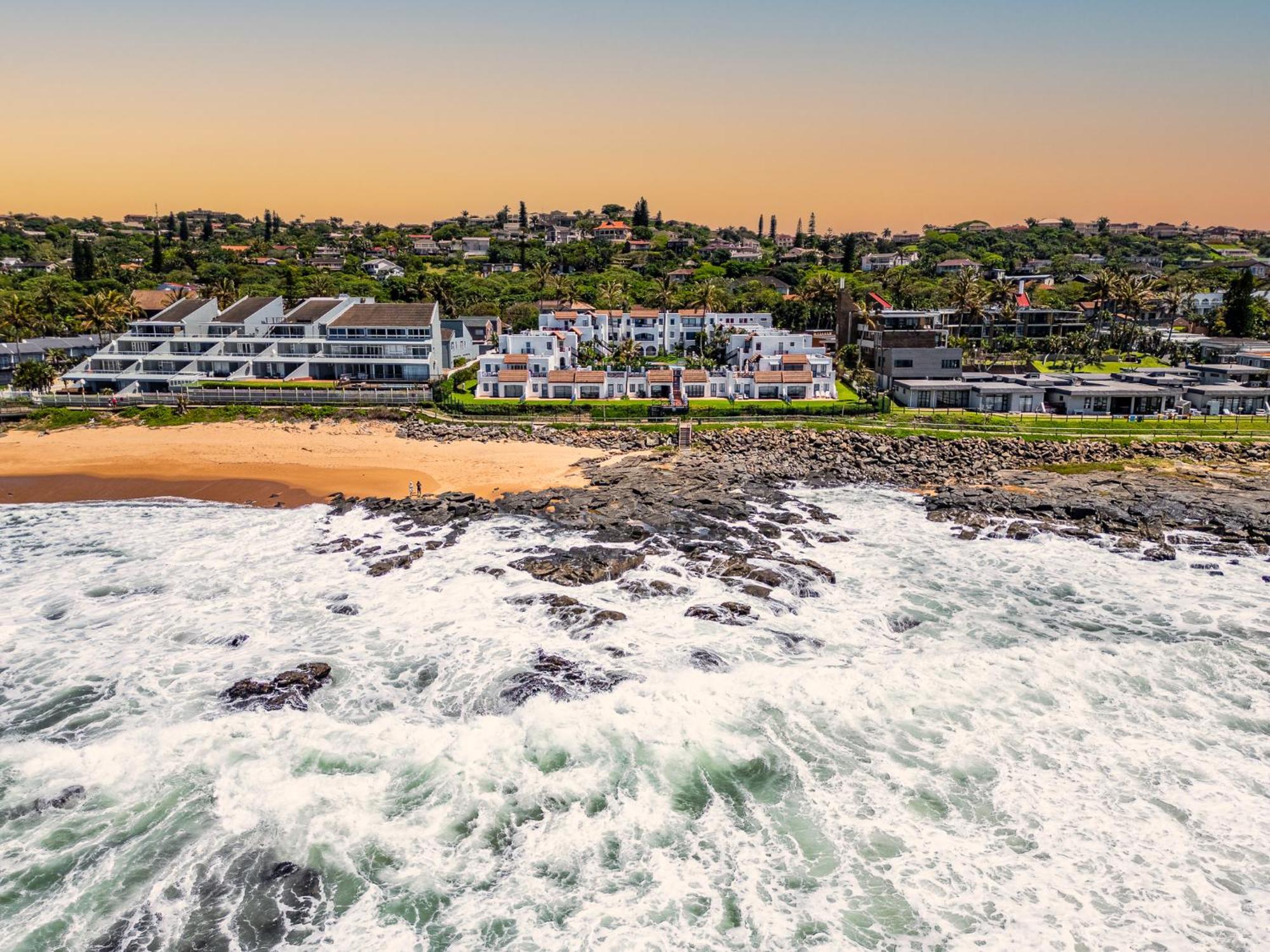 Le Paradis, Self-Catering Beachfront Apartments Ballito Esterno foto