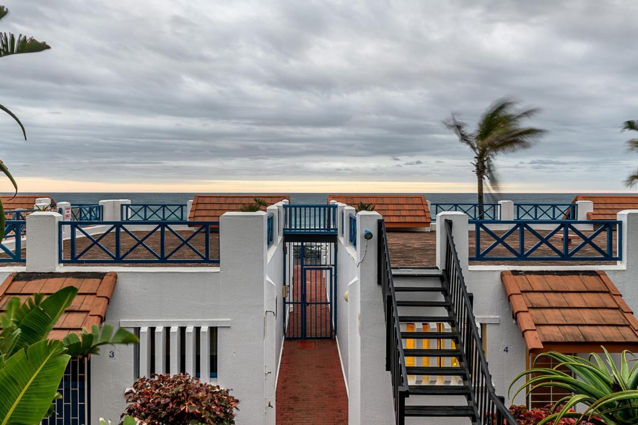 Le Paradis, Self-Catering Beachfront Apartments Ballito Esterno foto