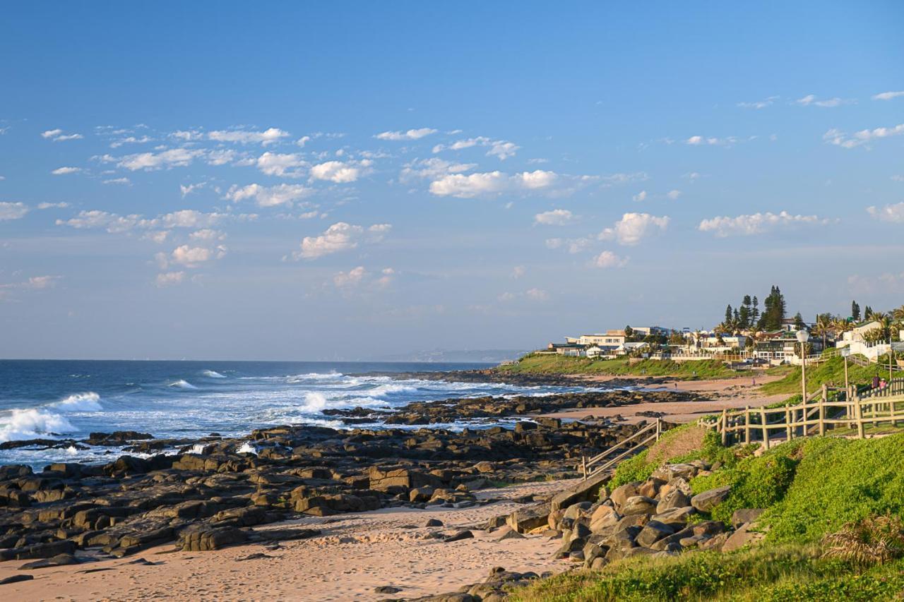 Le Paradis, Self-Catering Beachfront Apartments Ballito Esterno foto
